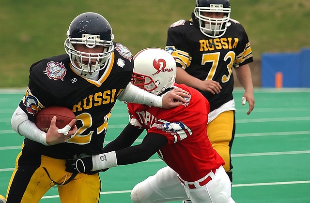 共同推动W 共同推动W